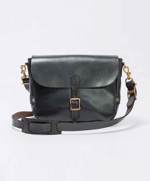 vasco(ヴァスコ)の「vasco ヴァスコ POSTMAN SHOULDER BAG ポストマン レザーショルダーバッグ SMALL(PLANE)(ショルダーバッグ・メンズ・キャメル/ブラック・FREE)」の4枚目の写真