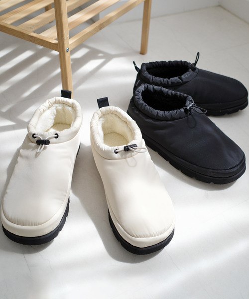 AmiAmi（アミアミ）の「ボアモックシューズスリッポン /防寒ドロストシューズ（スリッポン・レディース・ブラック/アイボリー・L/LL/M/S）」の7枚目の写真