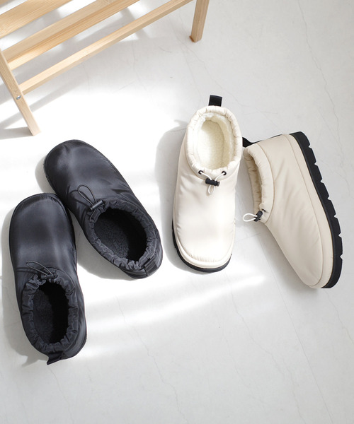 AmiAmi（アミアミ）の「ボアモックシューズスリッポン /防寒ドロストシューズ（スリッポン・レディース・ブラック/アイボリー・L/LL/M/S）」の14枚目の写真