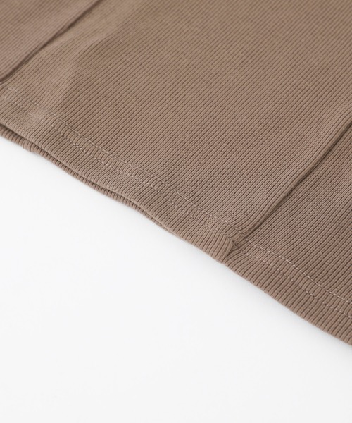 URBAN CHERRY（アーバンチェリー）の「【伸縮性・保温性バツグン】ショルダーフリルデザインリブトップス（Tシャツ/カットソー・キッズ・アイボリー/ブラウン/ラベンダー/ブラック/ブルー・140cm/120cm/130cm/110cm/150cm）」の22枚目の写真