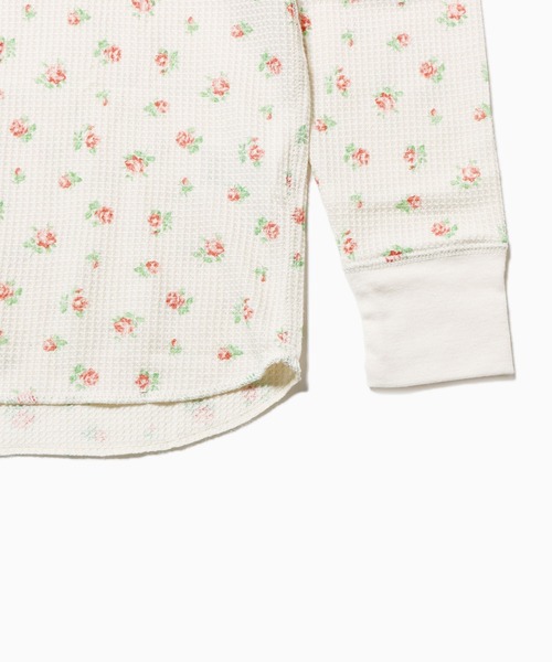JEMORGAN(ジェーイーモーガン)の「JEMORGAN/ジェーイーモーガン TCワッフル 花柄ラグラン L/S TEE ラグランTシャツ(Tシャツ/カットソー・レディース・アイボリー系2/アイボリー系1・FREE)」の7枚目の写真