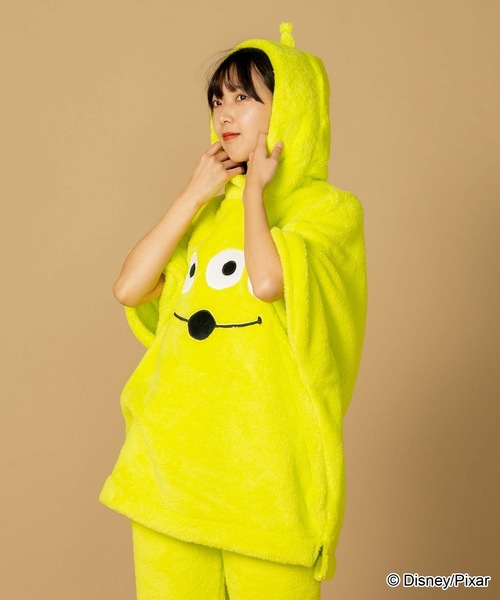 Disney(ディズニー)の「【DISNEY/ディズニー】ボアパーカー(パーカー・レディース・ピンク系その他/ライトグリーン/イエロー/ブルー/ターコイズブルー/ピンク/ブラウン/ダークブラウン/ホワイト・FREE)」の5枚目の写真