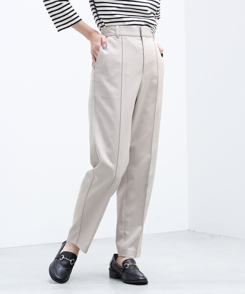 BEAMS HEART(ビームスハート)の「BEAMS HEART / テーパード スラックス(スラックス・レディース・ブラウン系その他2/ブラック・SMALL/MEDIUM)」の17枚目の写真
