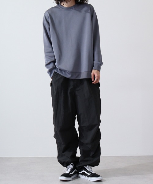 URBAN SQUARE(アーバンスクエア)の「URBAN SQUARE フィラメント裏毛 クルーネックトレーナー(スウェット・メンズ・グレイッシュベージュ/ブルーグレー/ブラック/ネイビー・LL/M/L)」の8枚目の写真