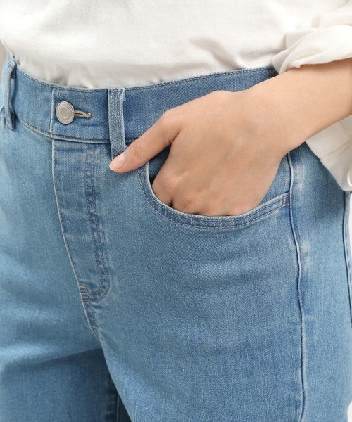 GLOBAL WORK Smile Seed Store（グローバルワーク スマイルシードストア）の「デニムスリムストレートパンツ/977004（デニムパンツ・レディース・ブラック/ブルー系その他3/ブルー系その他5/アイボリー・SMALL/X-LARGE/LARGE/MEDIUM）」の19枚目の写真