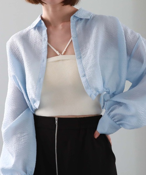 archives（アルシーヴ）の「シアーエンボスタックショートシャツ（シャツ/ブラウス・レディース・ブルー/アイボリー/ブラック/ベージュ・MEDIUM）」の2枚目の写真