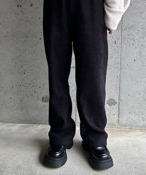 cuorequal（クオレコール）の「裏起毛あったかコーデュロイパンツ