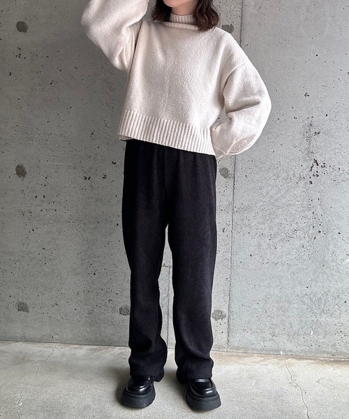 cuorequal(クオレコール)の「裏起毛あったかコーデュロイパンツ(その他パンツ・レディース・アイボリー/ブラック/ダークグレー・SMALL)」の8枚目の写真