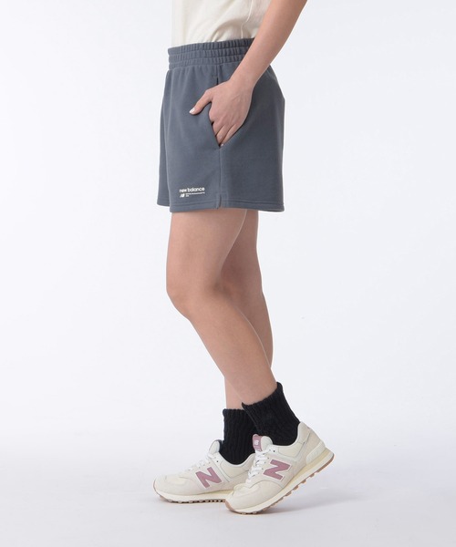 NEW BALANCE(ニューバランス)の「Linear Heritage スウェットショーツ(スウェットパンツ・レディース・グレー・SMALL/MEDIUM/LARGE/X-LARGE)」の7枚目の写真