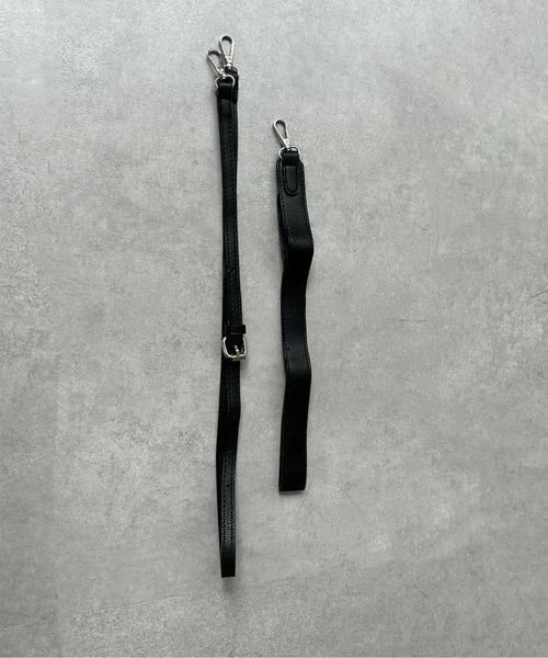 Thevon（ゼボン）の「ポーチ付きスクエア合皮バッグ（ボストンバッグ・レディース・アイボリー/レモンイエロー/ブラック/オレンジ/シルバー・FREE）」の19枚目の写真