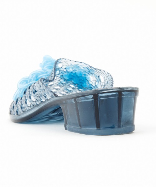 HEY!MrsROSE(ヘイミセスローズ)の「HEY! Mrs ROSE(ヘイ!ミセスローズ)チャイナボタンミュール(サンダル・レディース・ピンク/パープル/ブルー/クリア・37/39)」の14枚目の写真