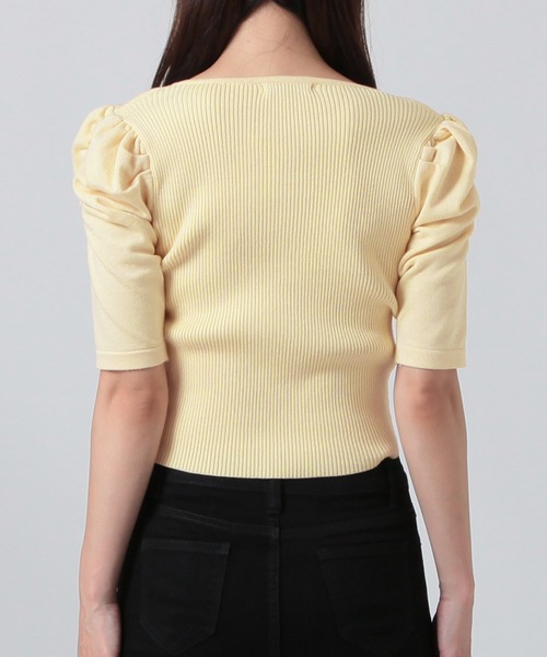 Julia Boutique（ジュリアブティック）の「パールチェーン付きボレロ風ニットトップス/24000（ニット/セーター・レディース・ホワイト/ブラック/ミント/イエロー・ONE）」の11枚目の写真