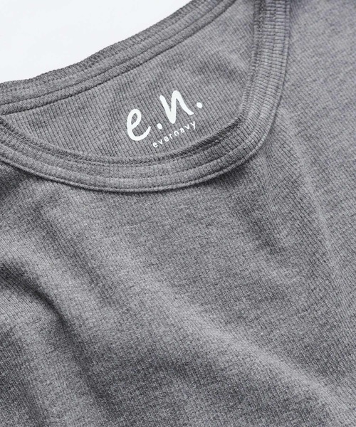 evernavy(エバーネイビー)の「テレコリブクルーネックプルオーバー(Tシャツ/カットソー・レディース・グレー/ブラック/ホワイト系その他/ネイビー・M)」の8枚目の写真