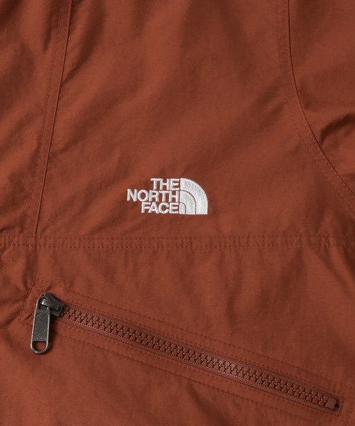 THE NORTH FACE(ザノースフェイス)の「THE NORTH FACE Short Compact Jacket(ナイロンジャケット・レディース・レッド系その他/パープル/ブラック・MEDIUM)」の21枚目の写真