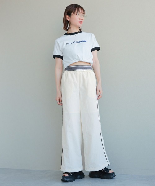 RAGEBLUE（レイジブルー）の「ウエストロゴ/サイドライントラックナイロンパンツ（スウェットパンツ・レディース・ブルー/ブラック/ホワイト・FREE）」の10枚目の写真