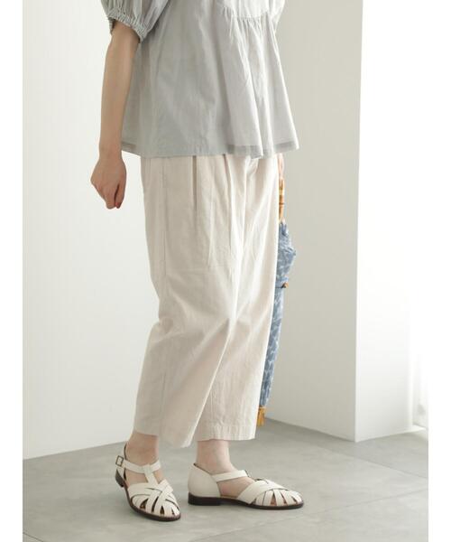 TSUHARU by Samansa Mos2（ツハルバイサマンサモスモス）の「ヘンプコットンタックパンツ（その他パンツ・レディース・キナリ/ブラウン/ブラック・F）」の2枚目の写真