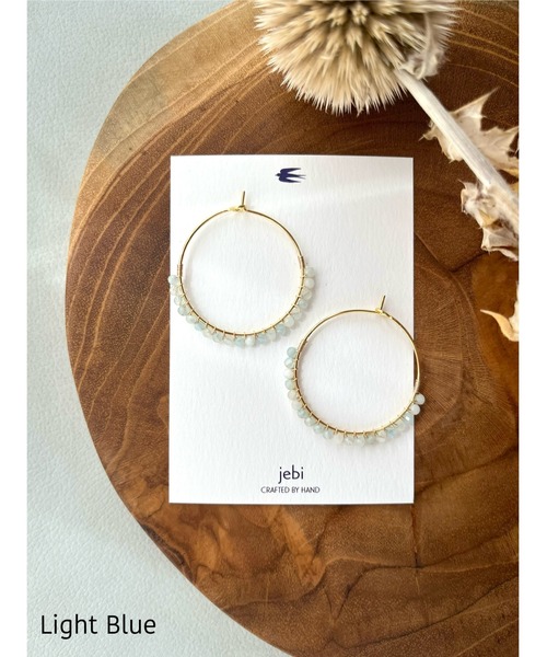 tone(トーン)の「【jebi】14kgf カラフル天然石のフープピアス(MA)(ピアス(両耳用)・レディース・ネイビー/パープル/イエロー/オレンジ/レッド/ピンク/グリーン/ボルドー/ホワイト/ライトブルー/ブラック/その他/グレー/ターコイズブルー/ベージュ・FREE)」の6枚目の写真