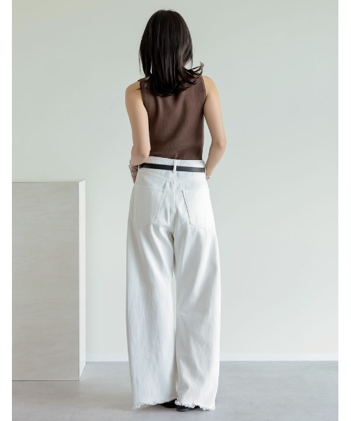 Re:EDIT（リエディ）の「[新色追加][涼感]レーヨンブレンドボートネックタンクトップ（タンクトップ・レディース・グレー/ホワイト/ブラック/ベージュ/ブラウン/カーキ/パープル・LARGE/MEDIUM）」の14枚目の写真