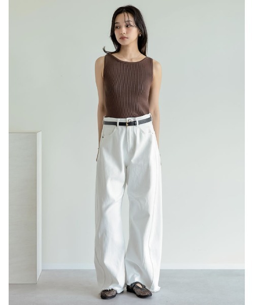 Re:EDIT（リエディ）の「[新色追加][涼感]レーヨンブレンドボートネックタンクトップ（タンクトップ・レディース・グレー/ホワイト/ブラック/ベージュ/ブラウン/カーキ/パープル・LARGE/MEDIUM）」の12枚目の写真