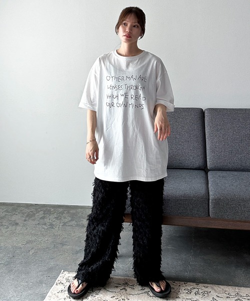 feepur by saya（フェピュールバイサヤ）の「HandwritingカラーロゴTee（Tシャツ/カットソー・レディース・ブラック/チャコールグレー/ブルー/レッド・MEDIUM）」の19枚目の写真