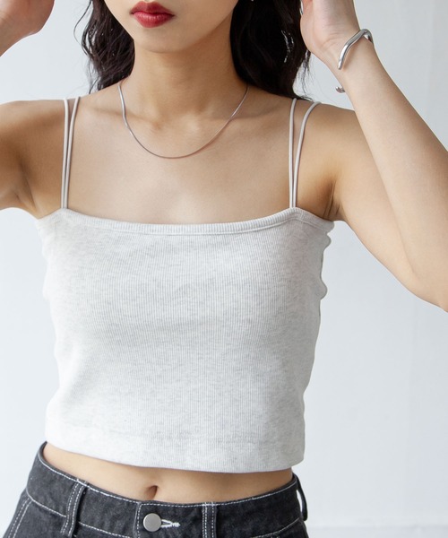 Chillfar（チルファー）の「カップ付き スクエアクロップ丈ダブルストラップドキャミソール（キャミソール・レディース・ブラック/ホワイト/オートミール/グレー/ブラウン/グレイッシュベージュ・FREE）」の5枚目の写真