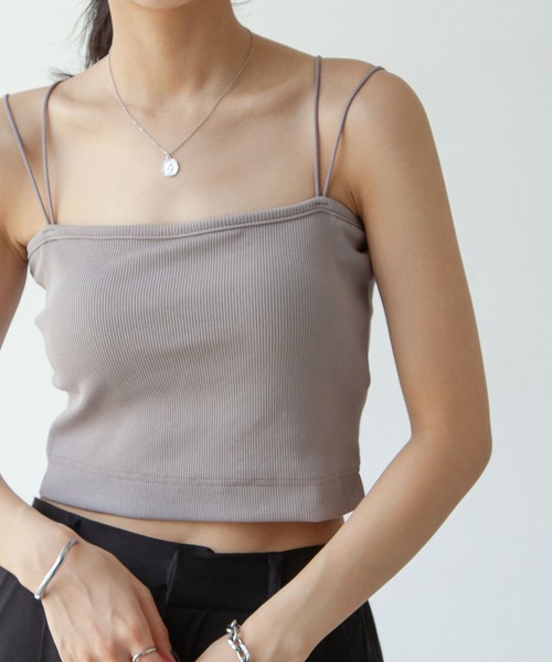 Chillfar（チルファー）の「カップ付き スクエアクロップ丈ダブルストラップドキャミソール（キャミソール・レディース・ブラック/ホワイト/オートミール/グレー/ブラウン/グレイッシュベージュ・FREE）」の6枚目の写真