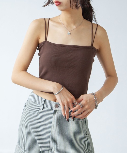 Chillfar（チルファー）の「カップ付き スクエアクロップ丈ダブルストラップドキャミソール（キャミソール・レディース・ブラック/ホワイト/オートミール/グレー/ブラウン/グレイッシュベージュ・FREE）」の20枚目の写真