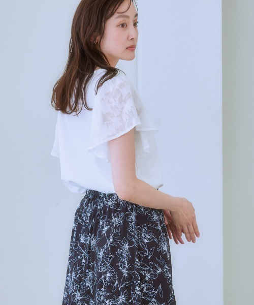 7days Life Styling(セブンデイズライフスタイリング)の「袖レース切替ブラウス見えトップス(Tシャツ/カットソー・レディース・オフホワイト/ブラック/ライトグレー・LL/M/L)」の10枚目の写真