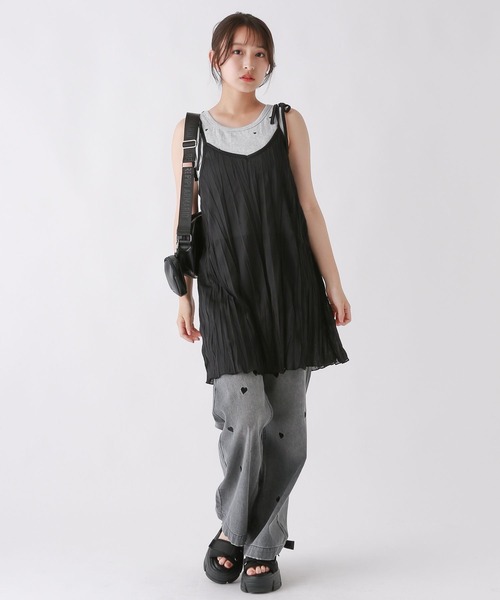 repipi armario（レピピ アルマリオ）の「ハート・リボン総柄デニム（デニムパンツ・キッズ・ブラック系1/ブラック系2/ブルー系1/ブルー系2・SMALL/MEDIUM/LARGE）」の10枚目の写真