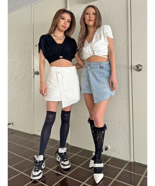 EGOIST（エゴイスト）の「ラップデニムミニスカート（スカート・レディース・ライトブルー/ホワイト・M/S）」の5枚目の写真