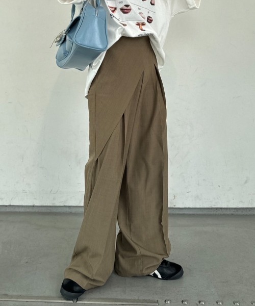 nemne store(ネンネストア)の「《Delfy》ラップデザインスラックス(スラックス・レディース・ブラック/グレー/ベージュ・SMALL/MEDIUM)」の12枚目の写真