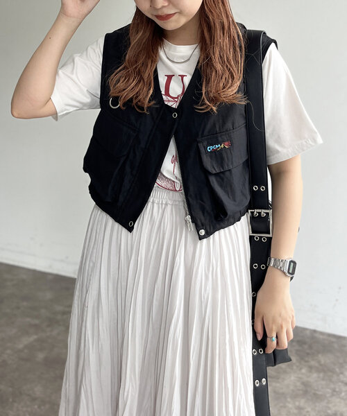 CPCM(シーピーシーエム)の「NCポケットベスト(ベスト・レディース・ブルー/アイボリー/ブラック・FREE)」の5枚目の写真