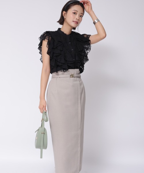 Apuweiser-riche（アプワイザーリッシェ）の「レースフリルブラウス