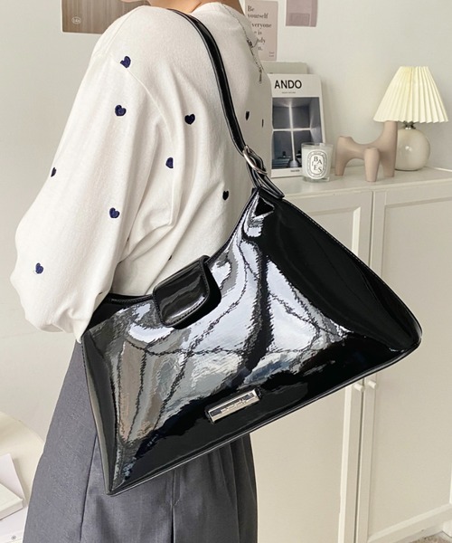 メタルハンドル☆【ALDO】2wayエレガントハンドバッグ♪ A part by（アパートバイ）の「メタルハンドルバッグ 829541