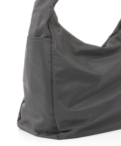 3.3 Field Trip （3.3フィールドトリップ）の「3.3 Field Trip／ナイロンバッグ（ショルダーバッグ・メンズ・ブラック/グレー・FREE）」の9枚目の写真