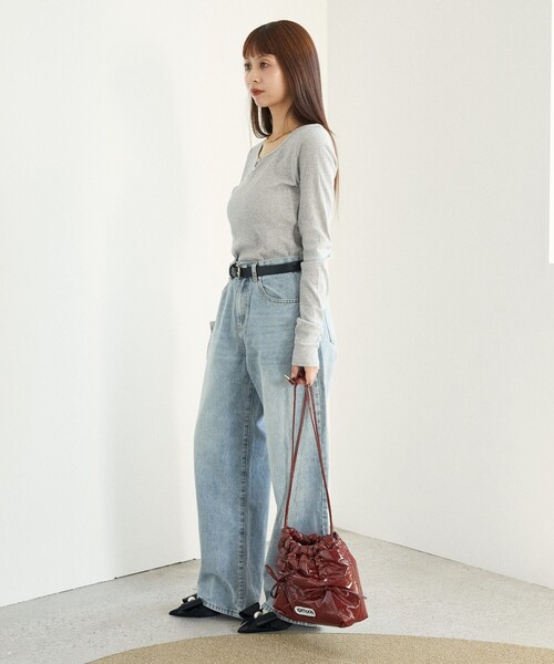 OUTDOOR PRODUCTS(アウトドアプロダクツ)の「OUTDOOR PRODUCTS/アウトドアプロダクツ エナメル リボン ドローイング ミニバッグ 限定展開(ショルダーバッグ・レディース・ブラック/レッド/シルバー/グレー・ONE SIZE)」の17枚目の写真