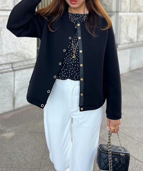 Emma Taylor（エマテイラー）の「【大人カーデ】ダンボールノーカラージャケット（ノーカラージャケット・レディース・モカ/チャコールグレー/ブラック/ネイビー/オフホワイト/ライトベージュ/シルバー系/ブラウン・FREE）」の16枚目の写真