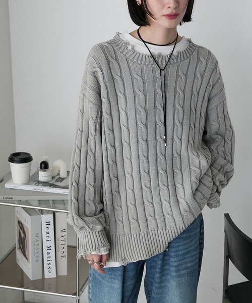 forksy.（フォルクシー）の「【forksy.】ストーンウォッシュ加工レトロケーブルニット（ニット/セーター・レディース・ラベンダー/ベージュ/グレー・FREE）」の5枚目の写真