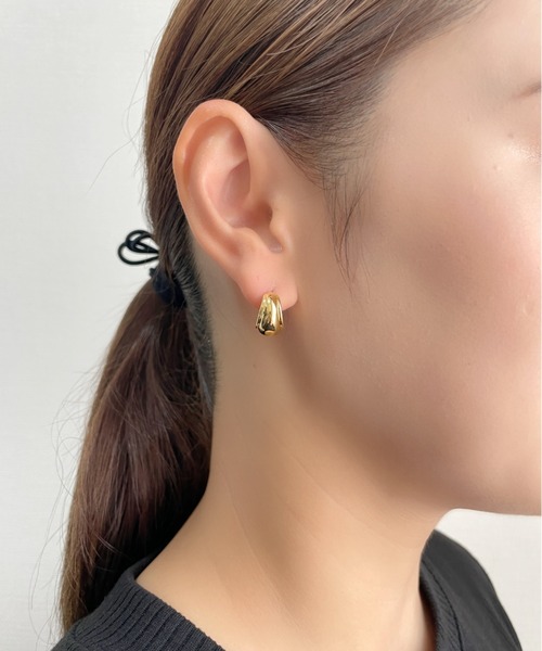 ciite'（シーテ）の「ドロップフープピアス（両耳用）  (両耳用)（ピアス（両耳用）・レディース・ゴールド/シルバー・FREE）」の6枚目の写真