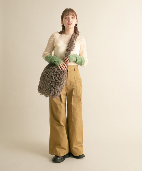 KBF(ケイビーエフ)の「ファービッグBAG(ショルダーバッグ・レディース・アイボリー/ブラウン・ONE)」の9枚目の写真