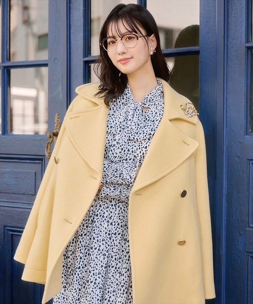 SWINGLE（スウィングル）の「タスマニアダブルエアリーウールPコート（その他アウター・レディース・イエロー/ネイビー/ベージュ/クリーム・FREE）」の4枚目の写真