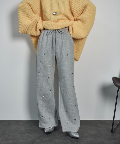 THE YOn（ザヨン）の「ビジュースウェットイージーパンツ（スウェットパンツ・レディース・グレー/チャコールグレー・FREE）」の16枚目の写真