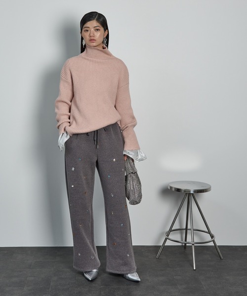 THE YOn（ザヨン）の「ビジュースウェットイージーパンツ（スウェットパンツ・レディース・グレー/チャコールグレー・FREE）」の14枚目の写真