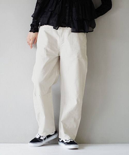 e-zakkamania stores(イーザッカマニアストアーズ)の「ツイル/デニム ベーシックカーブパンツ(デニムパンツ・レディース・インディゴブルー/オフホワイト/ブラック・フリー)」の2枚目の写真