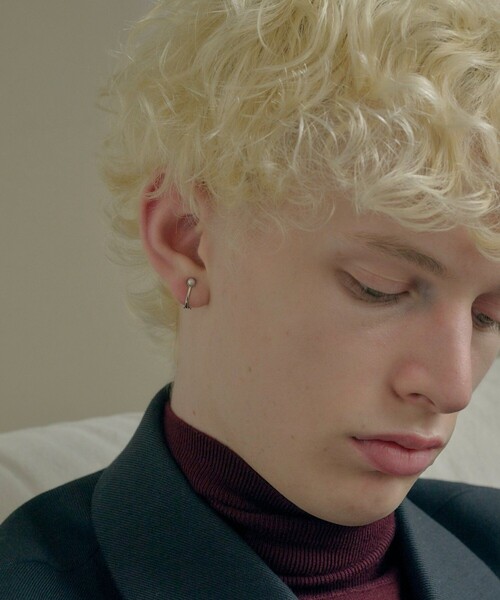 and cloud（アンドクラウド）の「Pearl Earring S / Single（イヤリング・レディース・シルバー・FREE）」の4枚目の写真