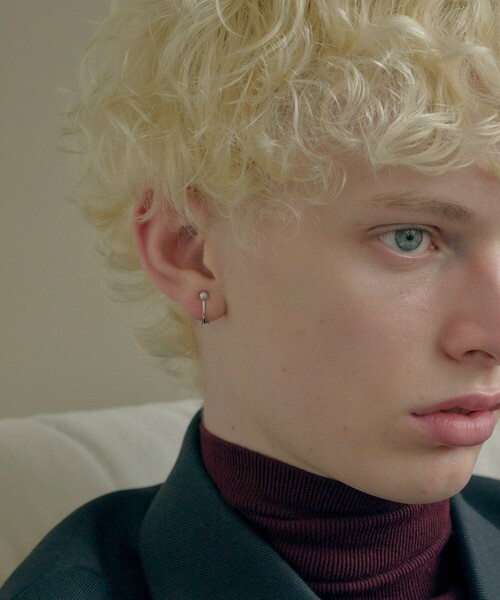 and cloud（アンドクラウド）の「Pearl Earring S / Single（イヤリング・レディース・シルバー・FREE）」の6枚目の写真