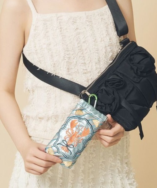 Casselini（キャセリーニ）の「【Casselini】刺繍サングラスケース 254-110801（サングラス・レディース・シルバー/ブラック/グリーン/ピンク/ブルー・FREE）」の13枚目の写真