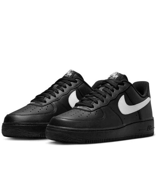 NIKE(ナイキ)の「ナイキ エア フォース 1 '07 メンズシューズ / Nike Air Force 1 '07 Men's Shoes FZ0627-010 Black(スニーカー・メンズ・ブラック・32/26.5/27.5/24.5/23.5/29.5/30.5/26/27/28/29/28.5/25.5/30/31/33/23/24/25)」の14枚目の写真