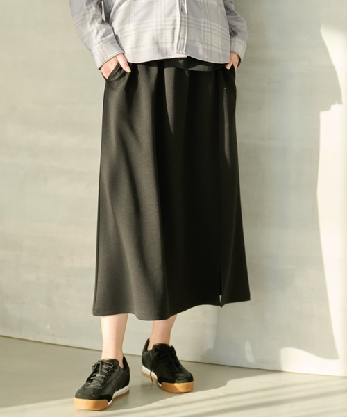 Arnold Palmer（アーノルドパーマー）の「カットポンチ フレアスカート（スカート・レディース・ネイビー/アイボリー/ブラック・M/S/L）」の7枚目の写真