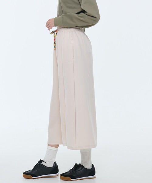 Arnold Palmer（アーノルドパーマー）の「カットポンチ フレアスカート（スカート・レディース・ネイビー/アイボリー/ブラック・M/S/L）」の14枚目の写真